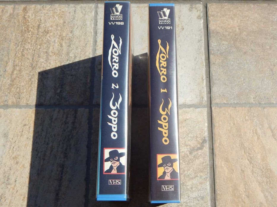 Set casete video Zorro 1-2 in limba rusa 1993 netestate
