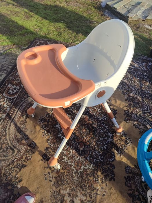 Столик для кормления