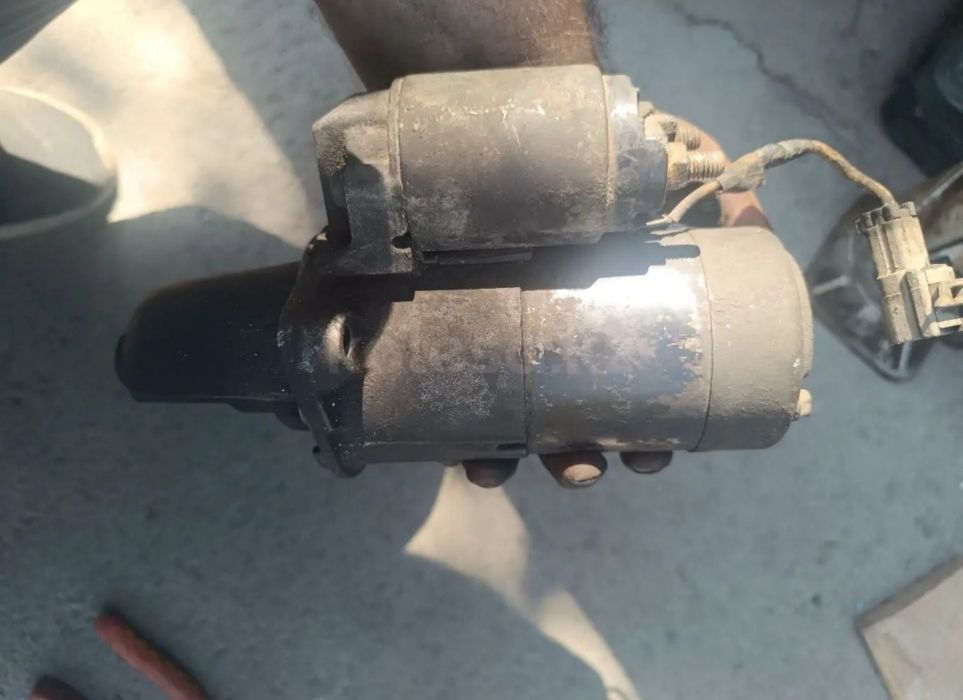 Стартер на nissan primera p10