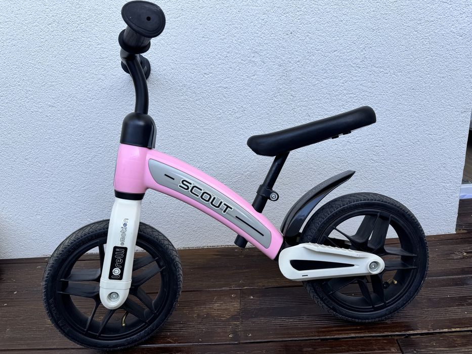 Баланс колело с въздушни гуми Lorelli SCOUT Pink
