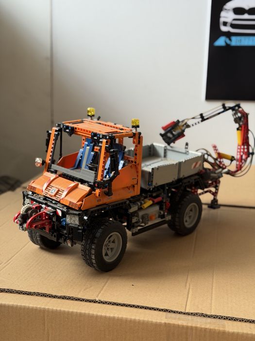 Лего Камионче Техник 8110 Mercedes Benz U400 Lego Technik Мерцедес Бенз У400 Унимог