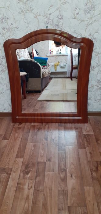 Продам зеркало в отличном состоянии