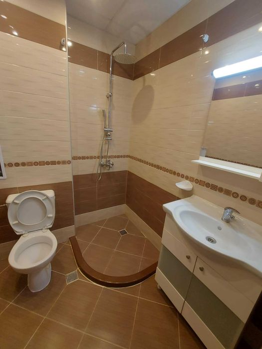 Продава се Двустаен апартамент в Пловдив, Южен - 73 кв.м за 1261 €/кв.м - Снимка #12