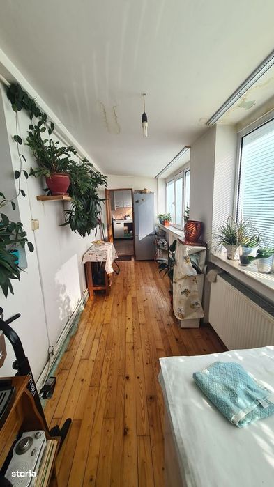 Apartament cu 2 camere de vânzare în Curtea de Argeș.