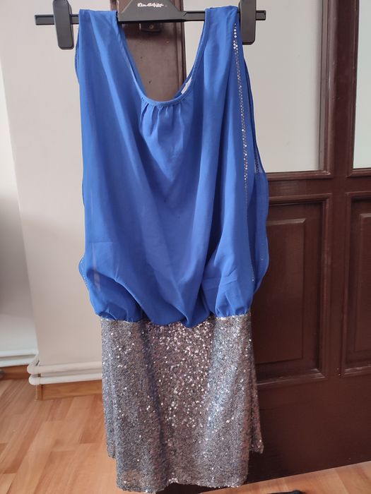 Rochie paiete  partea de jos