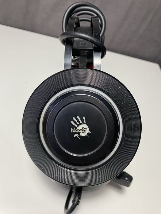 Наушники Bloody