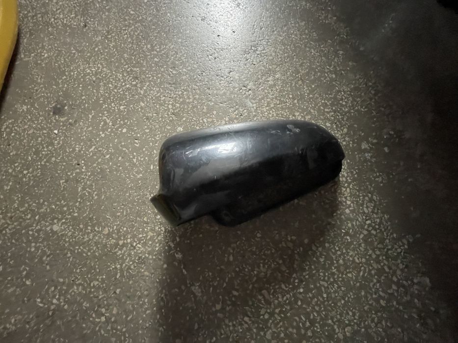 Carcasa oglinda stanga Audi a4 B6 Audi a3