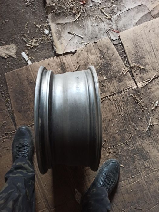 Продам диски r16