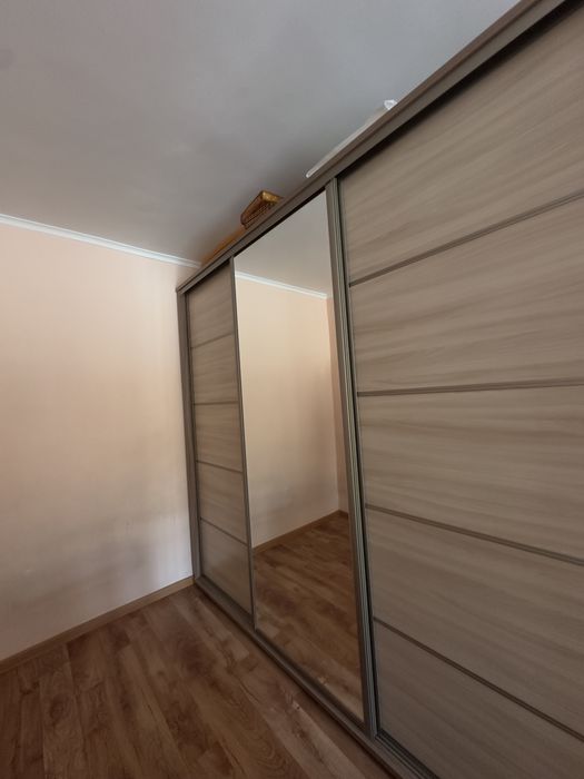 Шкаф,б/у,есть торг