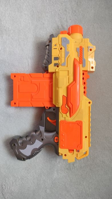 Продам бластеры в отличном состоянии