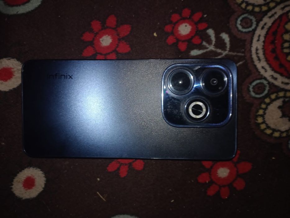 Инфиникс нот 40 i продам или обмен предлогайте