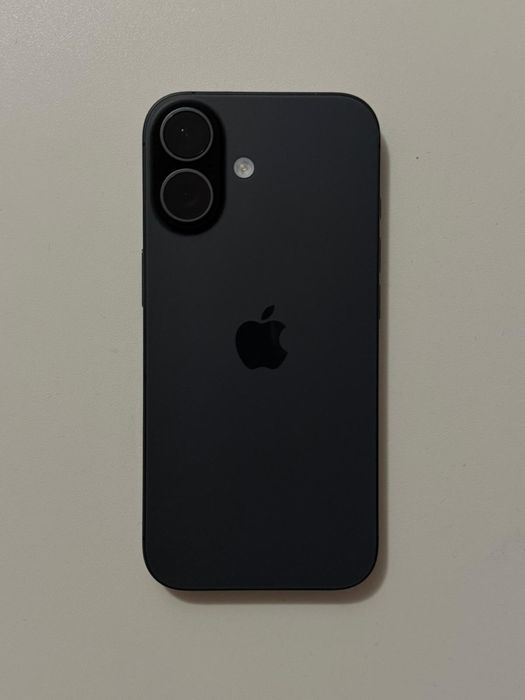 iPhone 17 Black Matte