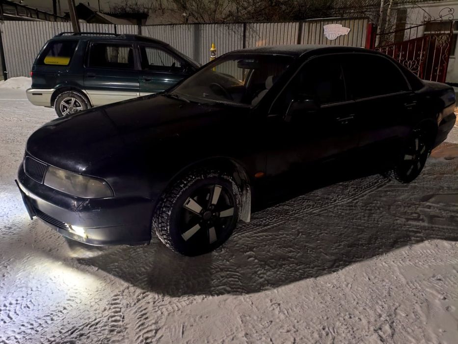 Продаю машину Митсубиси