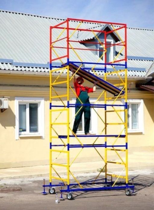 Аренда строительных лесов на колесах