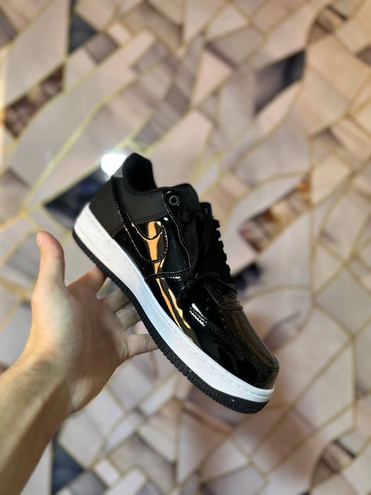 Кроссовки Nike air force,лакированные