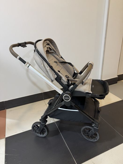 Продам коляску Kidilo