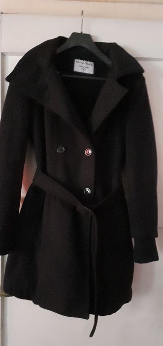 Топли палта р-р М по 25лв