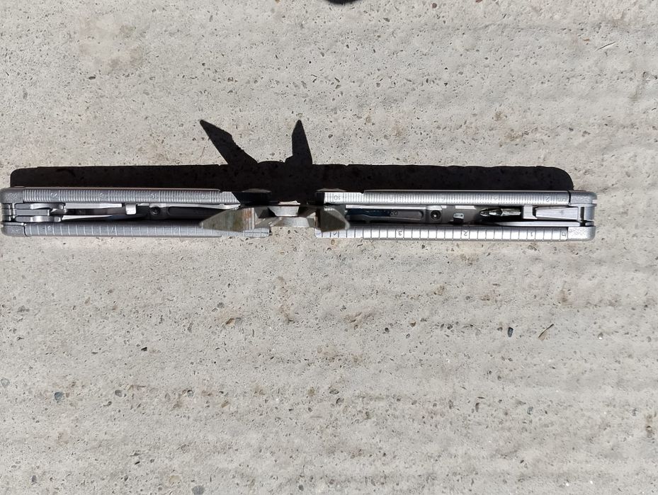 Leatherman Surge