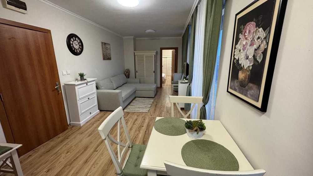 Продава се Двустаен апартамент в к.к. Слънчев бряг - 72 кв.м за 1084 €/кв.м - Снимка #3