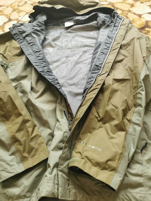 Geaca Columbia Omi-Tech XL Salewa Ortovox Mammut Arcteryx  Salomon