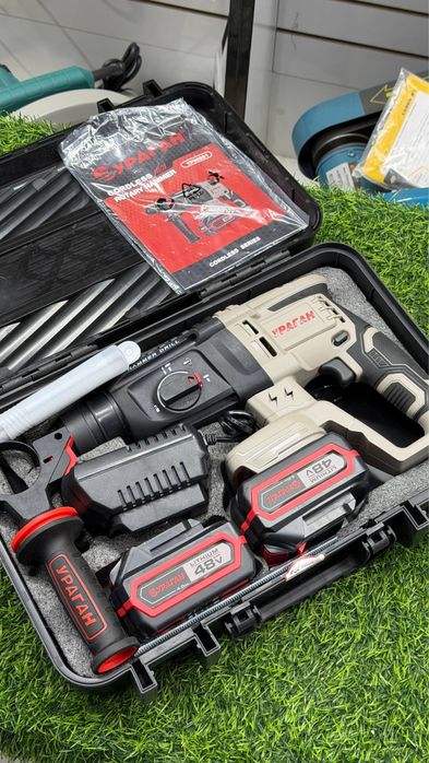 Аккумуляторный Перфоратор Ураган