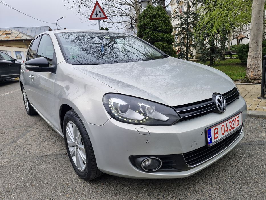 VOLKSWAGEN Golf 2010 — imagine 4