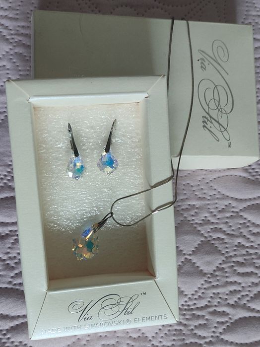 Бижута и аксесоари