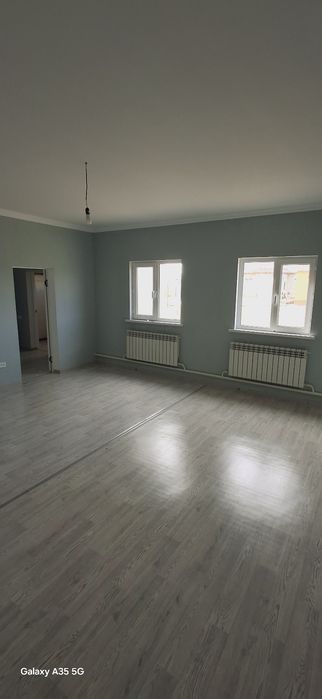 Жаңа жақсы сарай