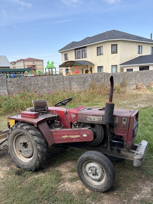 Трактор китайский