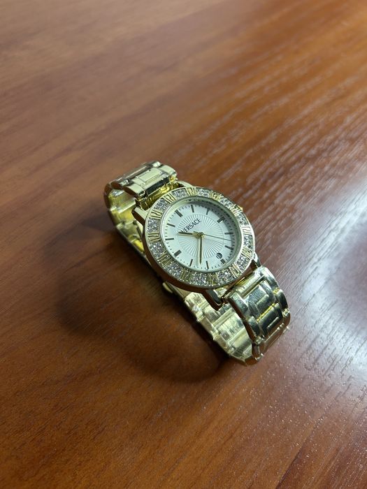 Продам Новые Женские Часы