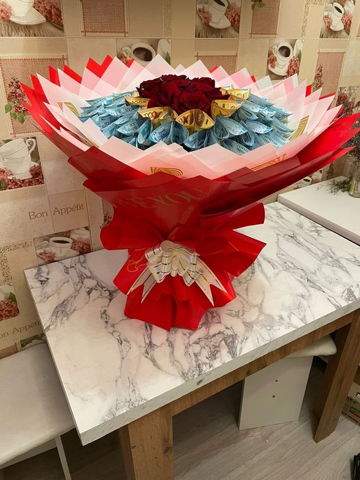 Денежный букет, комбинированный букет