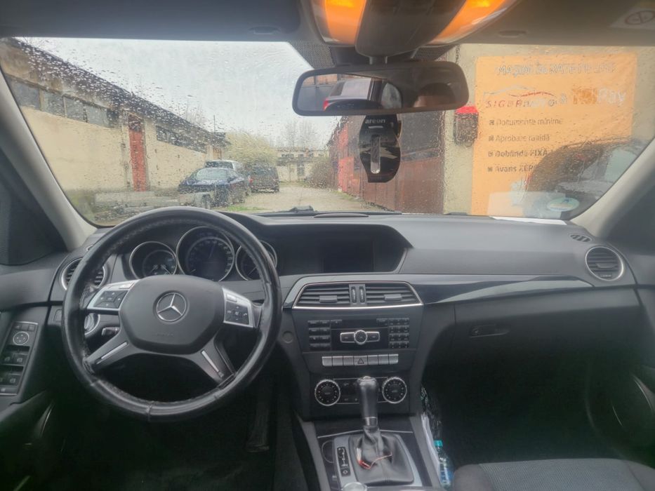 Mercedes C200 an 2013