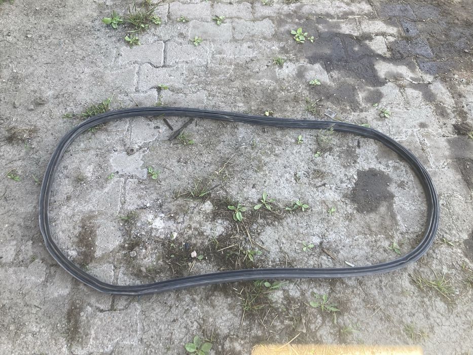 Уплотнительная резинка багажника Киа Соул / Kia Soul