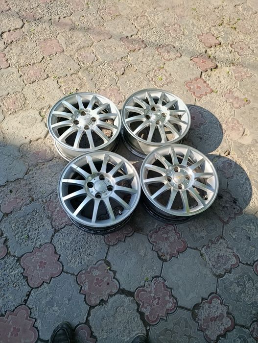 Optira deska sotiladi 4/100