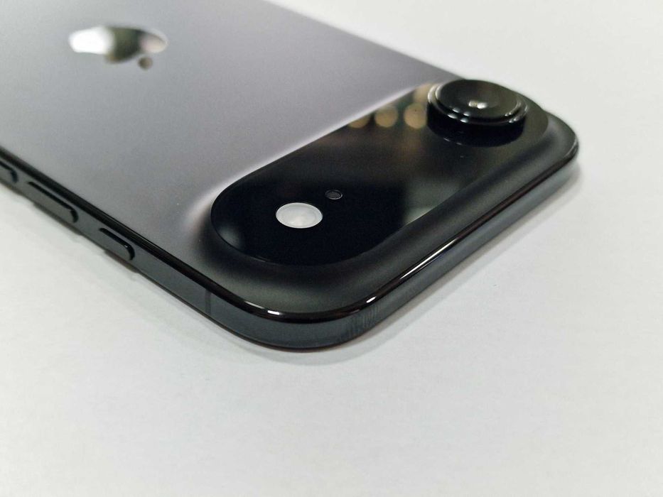 Apple iPhone Air 256GB / 100%