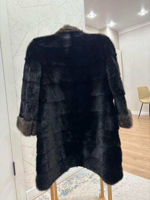 Продам б/у норковую шубу!