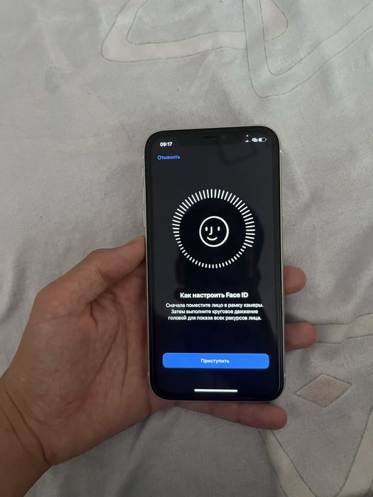 iPhone  11