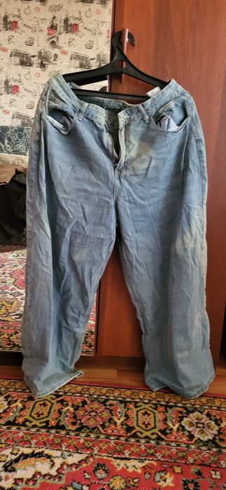 Продам джинсы летние женские