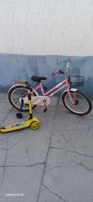 Велосипед для девочек от 5-до 10лет в хорошем состоянии