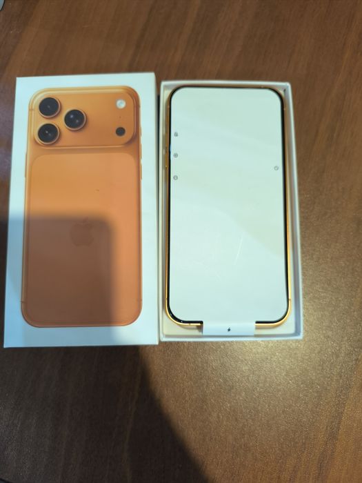 iPhone xr в корпусе 17pro