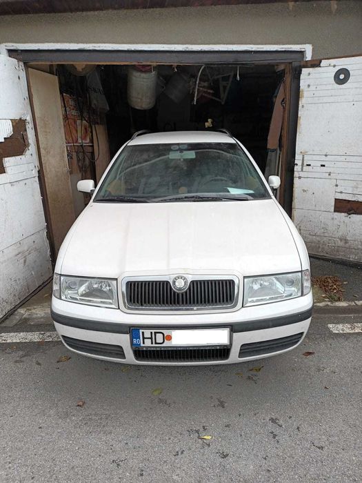 SKODA Octavia 2002 — imagine 1
