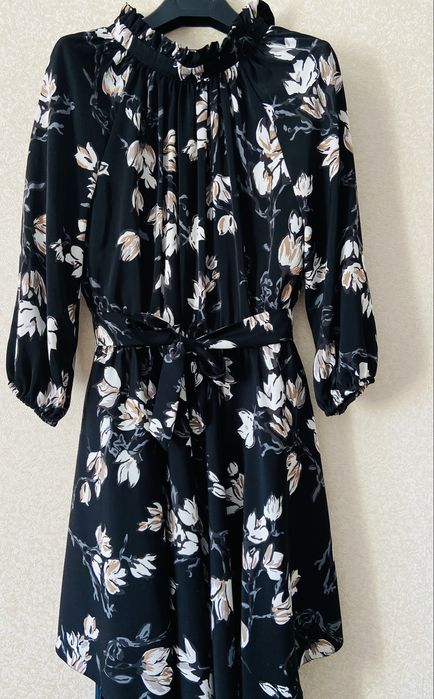 Продам платье. Размер 44-46