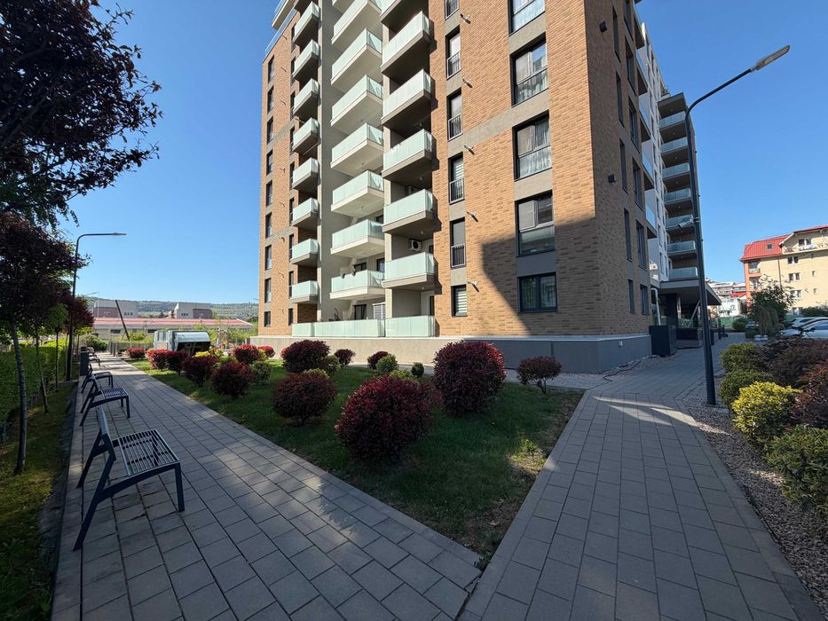 apartament nou de 3 camere superfinisat , pe strada Trifoiului , Cluj Napoca