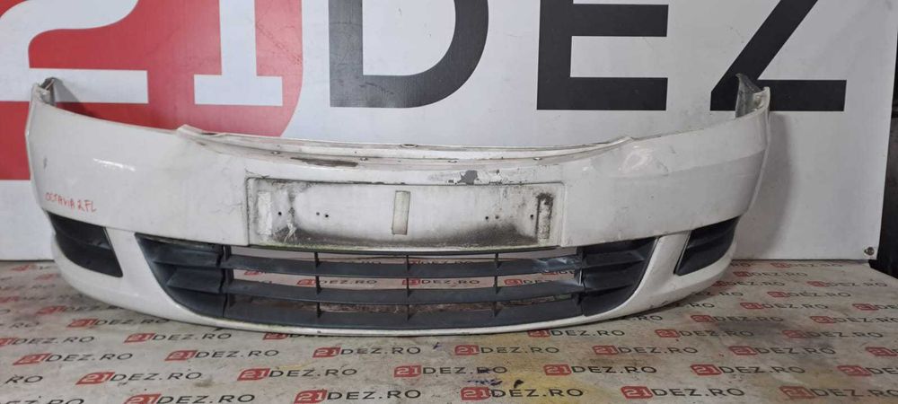 Bara fata completa cu grile Skoda Octavia 2 Facelift 2010 - 2013