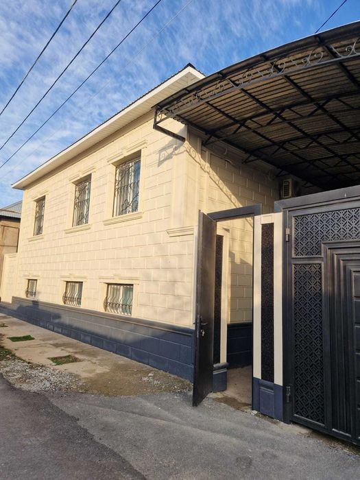 Жер үй сатылады.