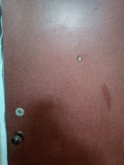 Входная дверь металлическая