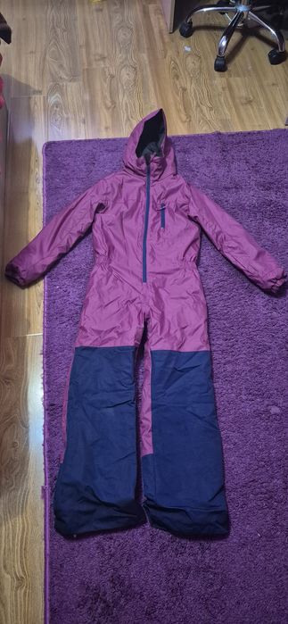 Salopetă ski  Decathlon  10/12 ani