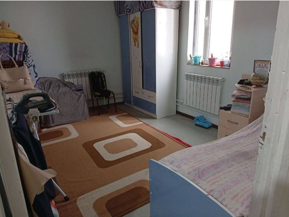 2/9/9 Паркентский,Риёзий,Ресторан Ретро,60 м2,средний ремонт