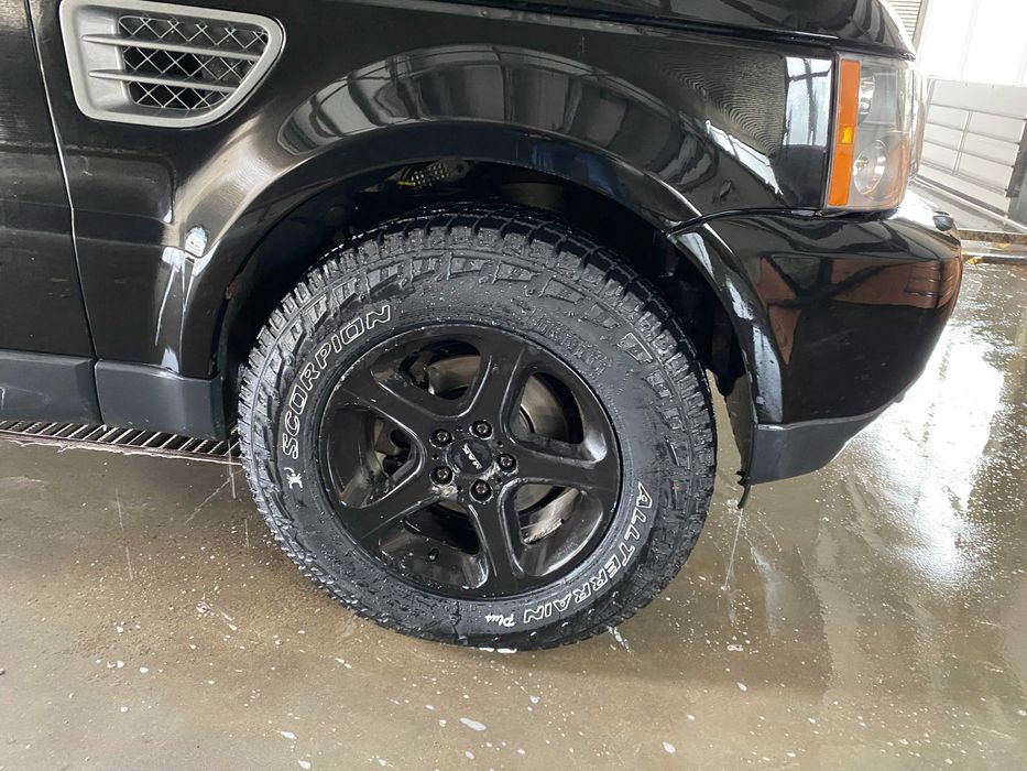 Jante Mak 18 Land Rover cu anvelope Pirelli SCORPION A/T 265/65R18 M+S