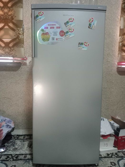 Холодильник Shiwaki